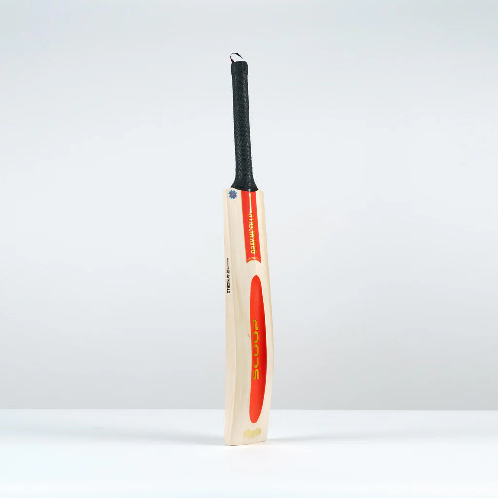 Gray-Nicolls Scoop 50 Limited Edition E.W. Bat